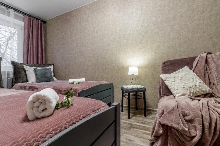 Flat V Tsentre Na Gorodenskogo