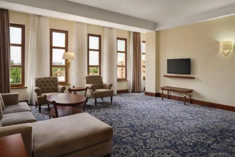 Ramada by Wyndham Almaty photo 12
