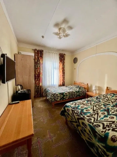 1 Bedroom Apartment with courtyard view