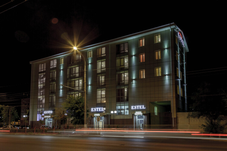 Отель Estel