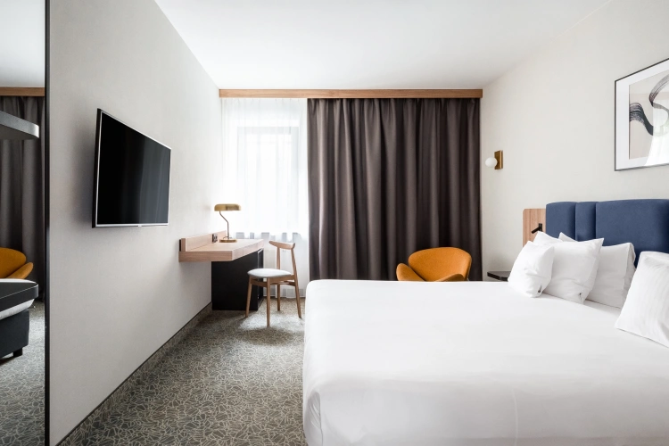 Standard Double room with view