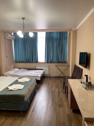 Economy Quadruple room