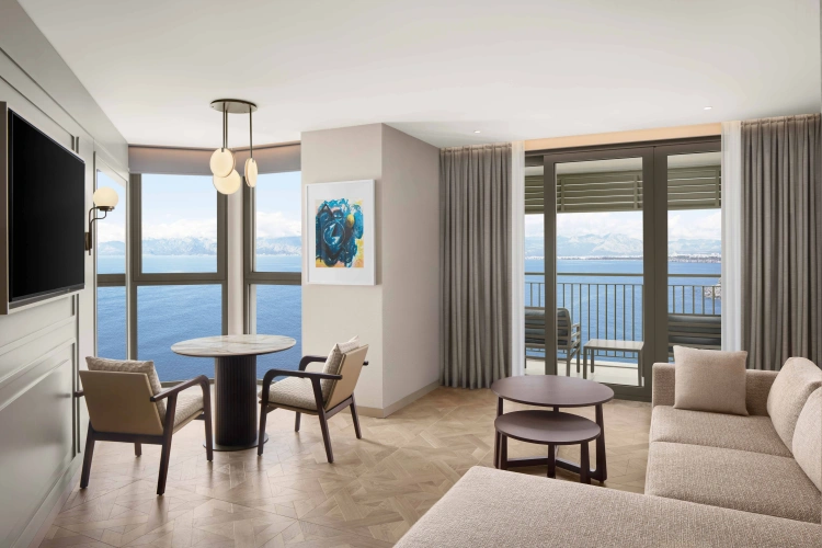 Mediterranean Double Suite with sea view
