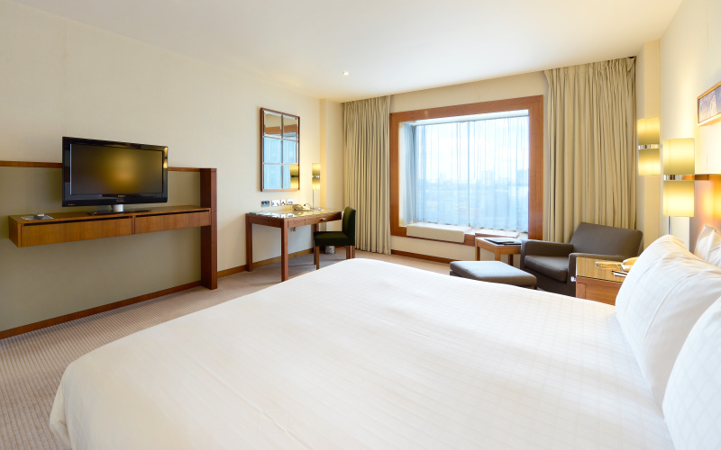 Superior Double room with city view