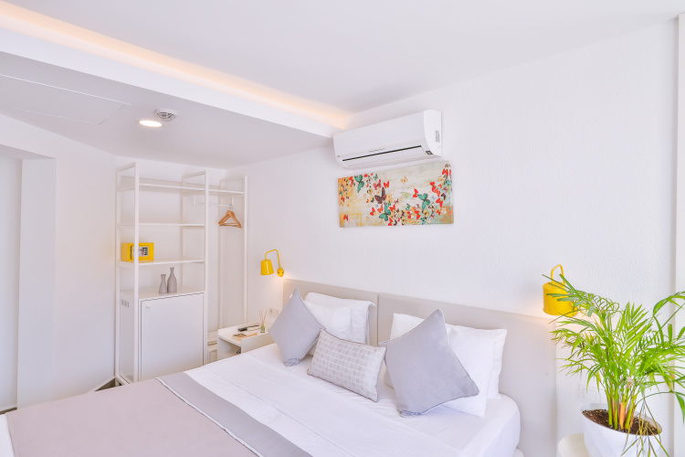 Standard room with balcony