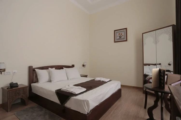 Imperial Palace Hotel