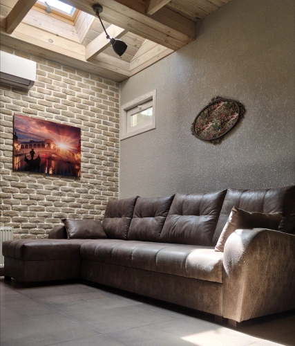No. 14-2 Double Junior Suite