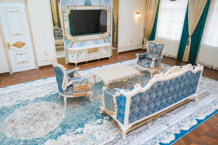 Presidential Apartment