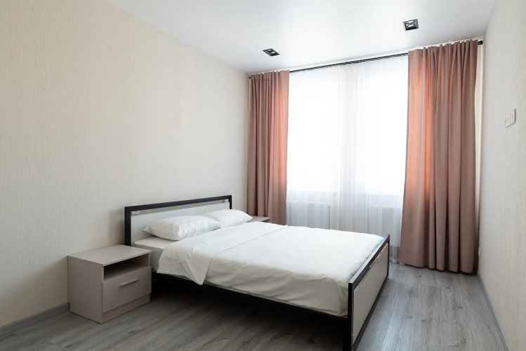 Фотография номера квартиры Апартаменты KazanHome Новая квартира с гостиной, спальней и отдельной кухней