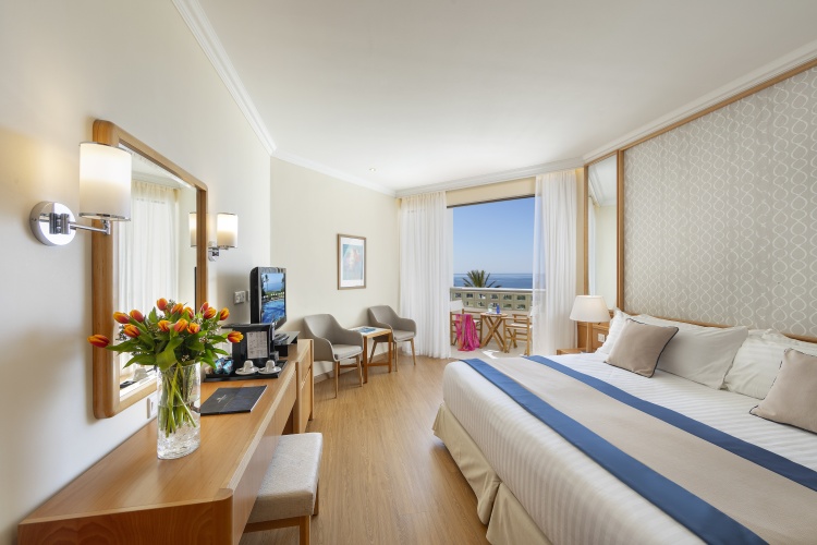 Constantinou Bros Athena Beach Hotel photo 34