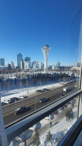 Фотография номера квартиры Апартаменты 3-х с 3мя кроватями, раскладным диваном и с шикарным видом на Байтерек