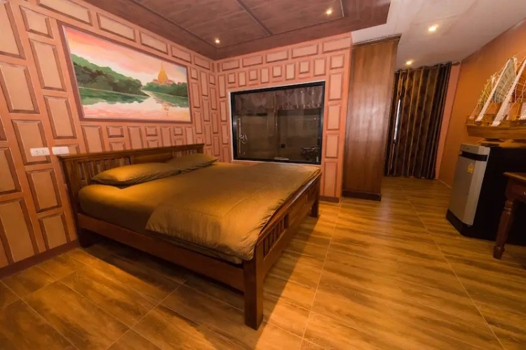 Superior Triple room