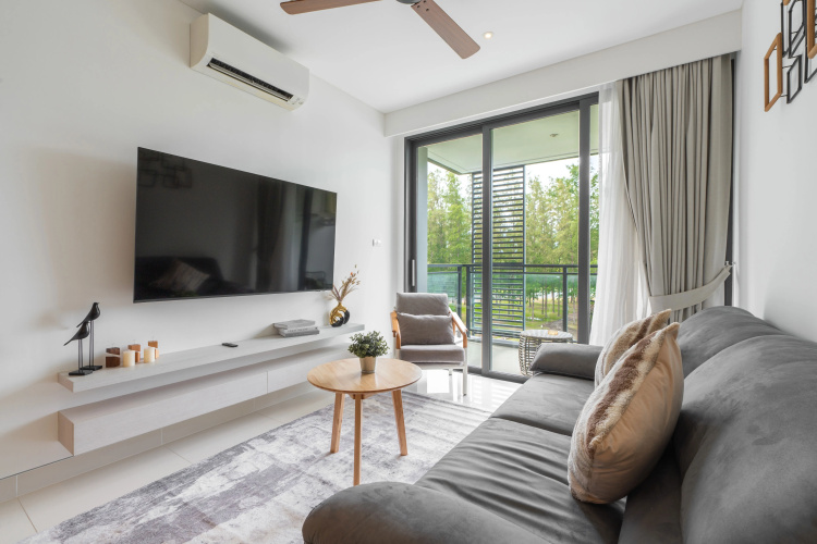 Serenity 2bd  in Cassia Apartment