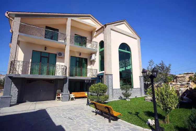 Harmony Hotel