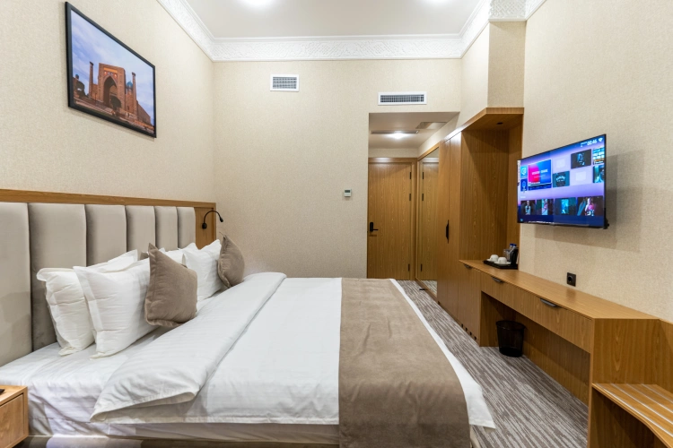 Deluxe Double room with balcony and with view