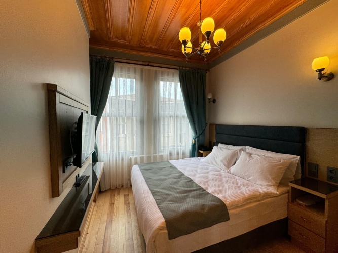 Superior room with balcony and with view
