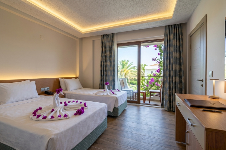 Standard room with balcony
