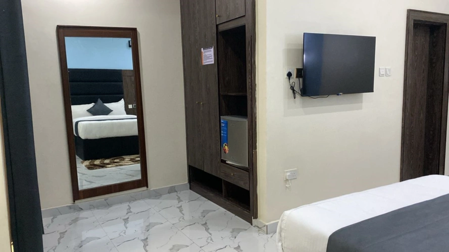 Executive Suite
