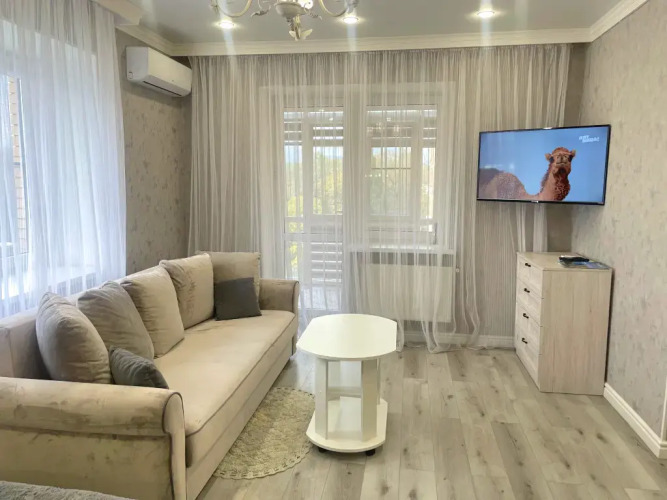 Фотография номера квартиры Квартира в центре Пятигорска с видом на гору Бештау и парк Кирова