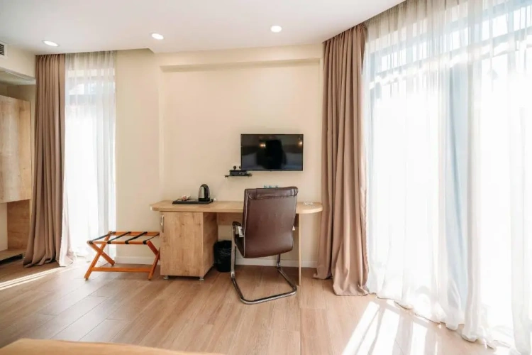 Standard Triple Family room