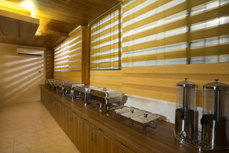 Memento International Hotel