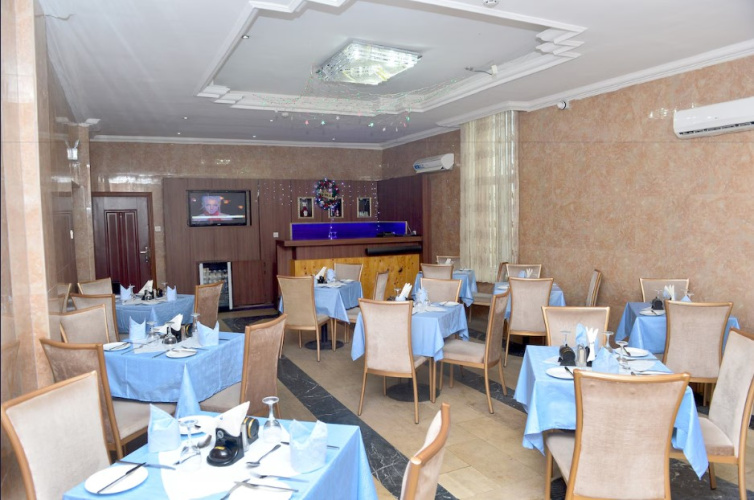R&A City Hotel