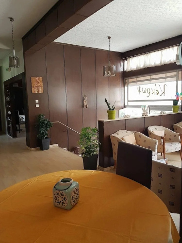 Kekrops Hotel