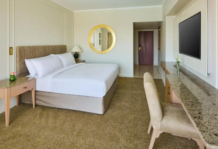 Corner Double room with Nile river view
