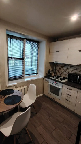 Kosmonavtov 30 Apartments