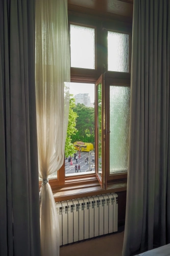 Deluxe Triple room with city view