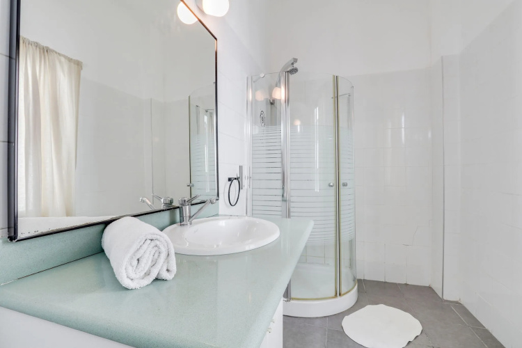 SHaYaSH Brand ApartmentsTLV BY21