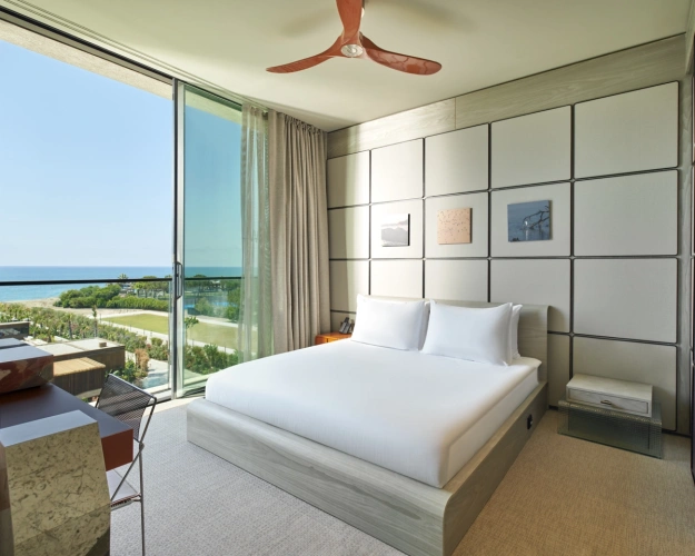 Family room with sea view