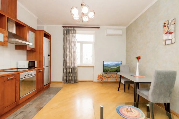 Solnechnaya Kvartira u Kaskada Flat