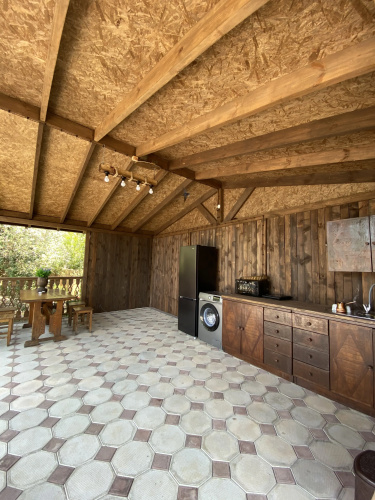 Domiki Lastochka Chalet