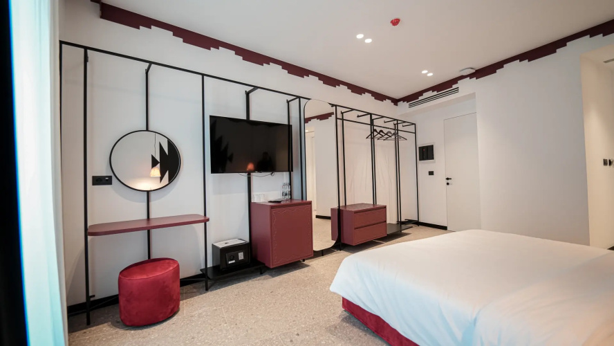 Bazaar Hotel