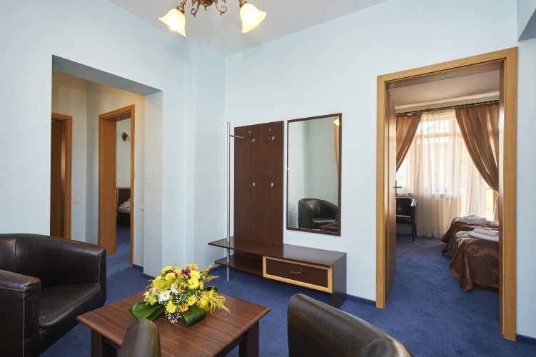 2 Bedrooms Apartment with balcony