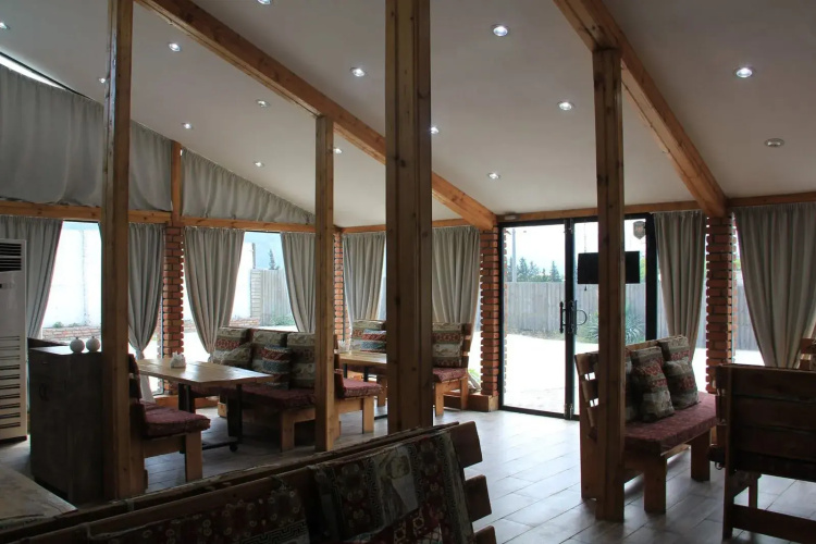 Battoni Hotel