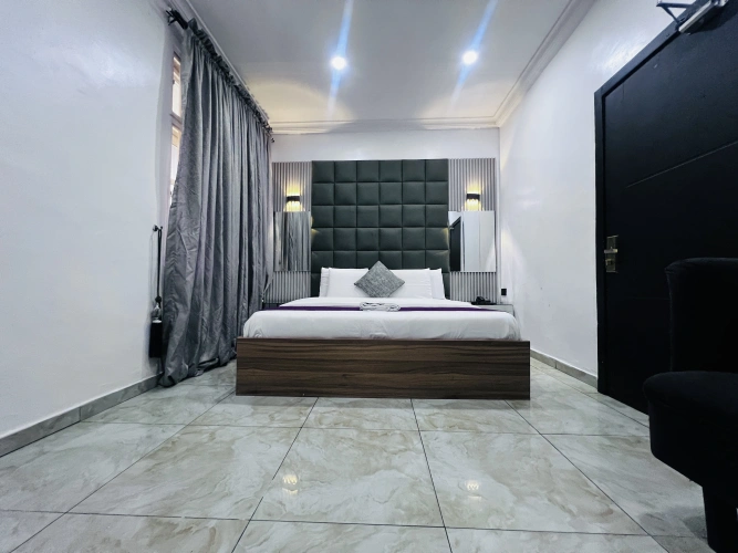 Premium room