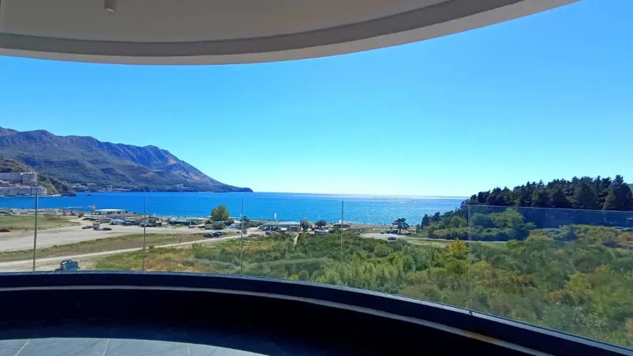 1 Bedroom Standard room with mountain view