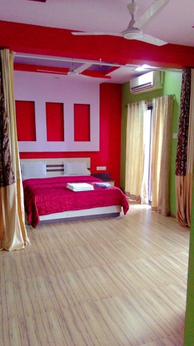 Suite with balcony