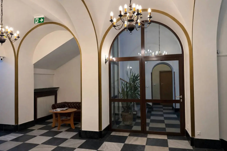Mazowiecki Hotel