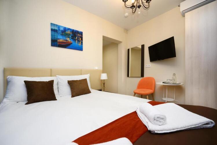 Фотография номера мини отеля Апельсин Экспо на Красной Пресне