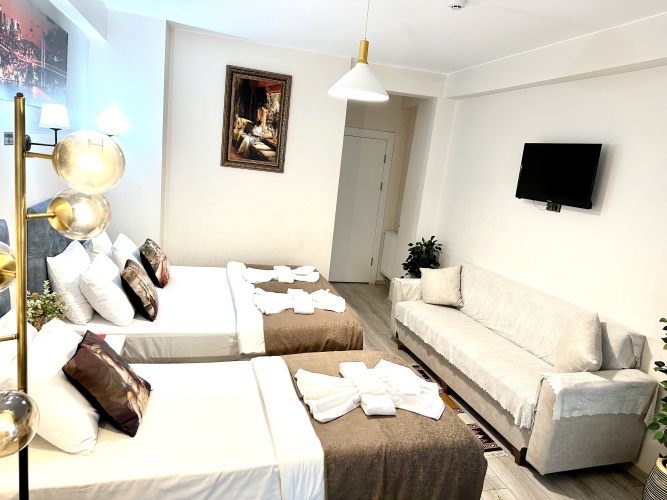 Superior Triple room