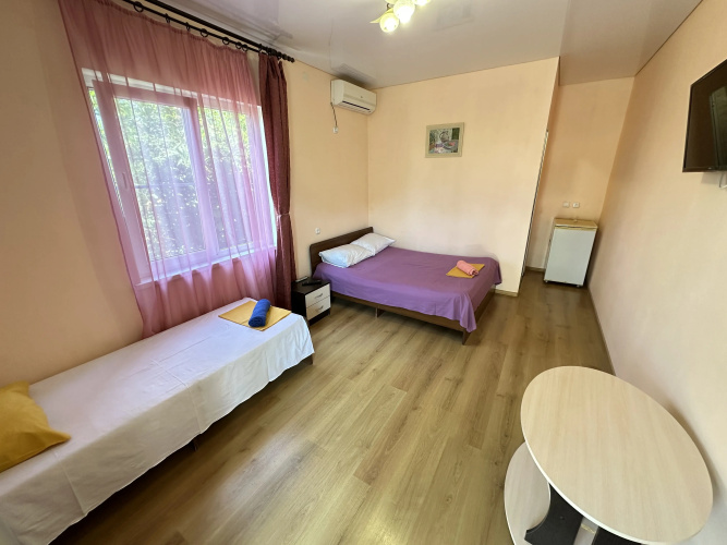 Oktyabryskaya 71 Guest house