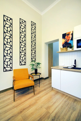 Leon Metro Arbat Apartments