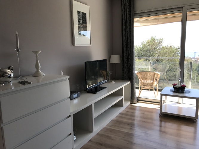 2 Bedrooms Apartment with balcony and with view
