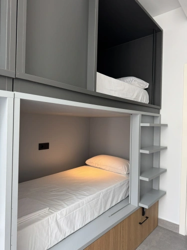 Standard Quintuple room with balcony and with courtyard view