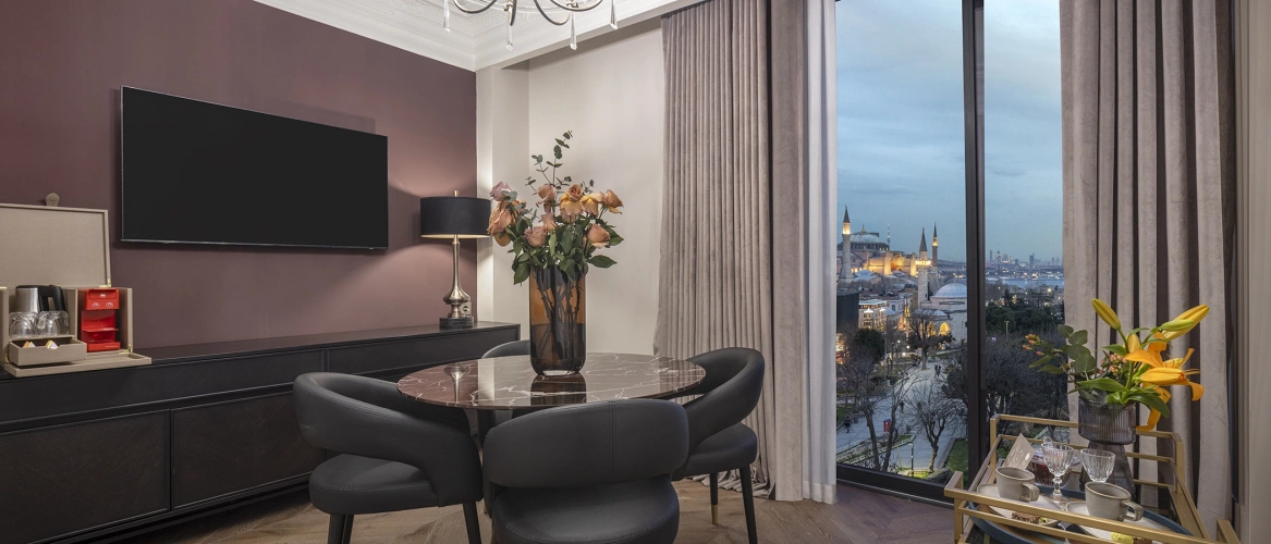 Premium Suite with view