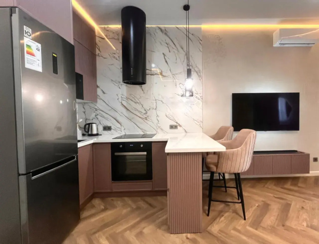 Meridian 151 Residence Flat