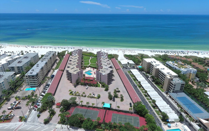 Siesta Breakers 603 Apartments